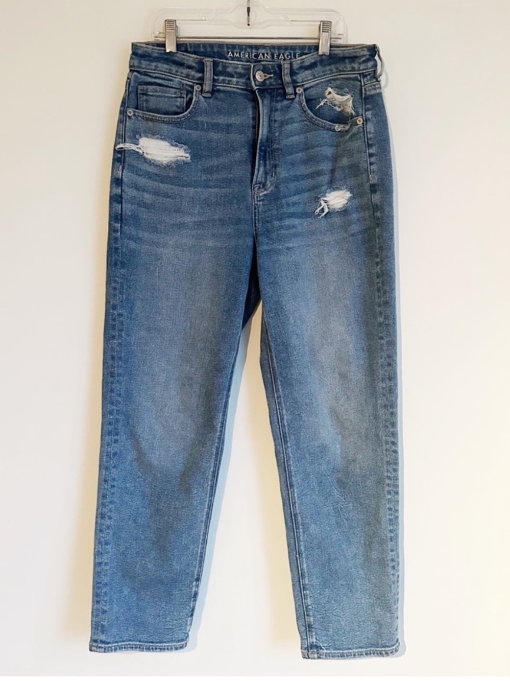 American Eagle Stretch High Rise Straight Leg Mom Jeans Blue Denim, size 8 Reg.